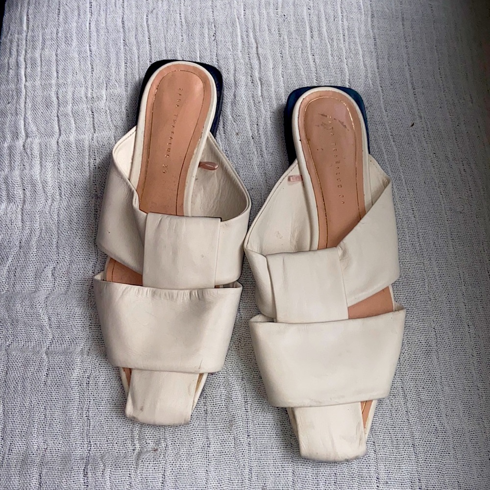 Gorgeous cream colored soft leather